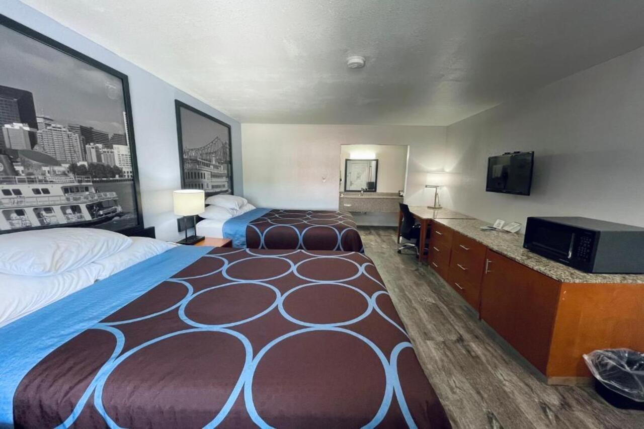 Super 8 By Wyndham - Canton, Texas Ngoại thất bức ảnh