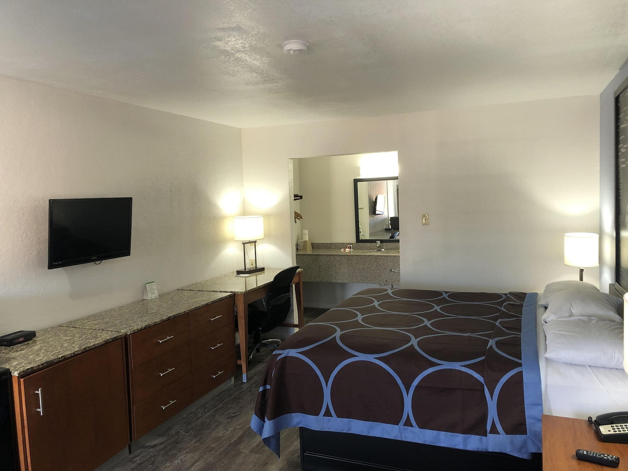 Super 8 By Wyndham - Canton, Texas Ngoại thất bức ảnh